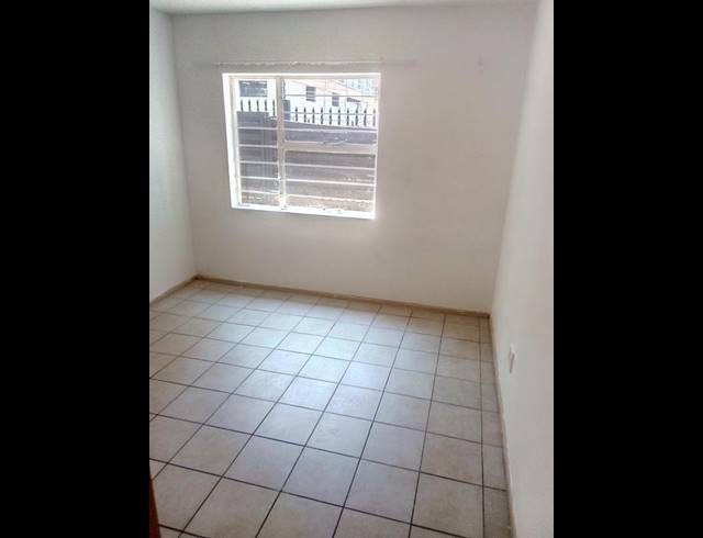 1 BEDROOM PROPERTY TO RENT IN BRAAMFONTEIN